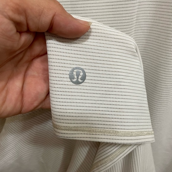 Lululemon t-shirt - Picture 5 of 5